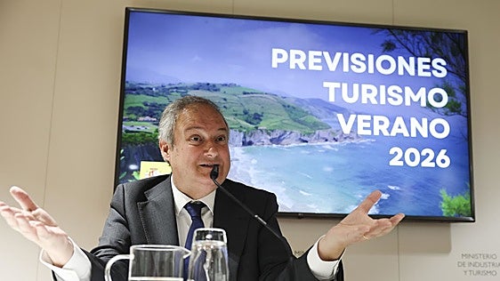 España afronta un verano récord con 43 millones de turistas que se gastarán 64.000 millones de euros