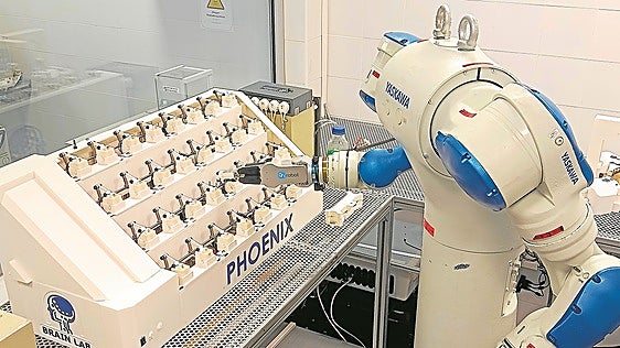 La automatización lleva a los laboratorios la fórmula perfecta de la eficiencia
