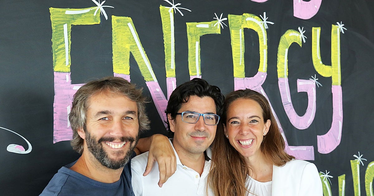 Las pequeñas eléctricas denuncian que no les dejan competir por los clientes de Holaluz