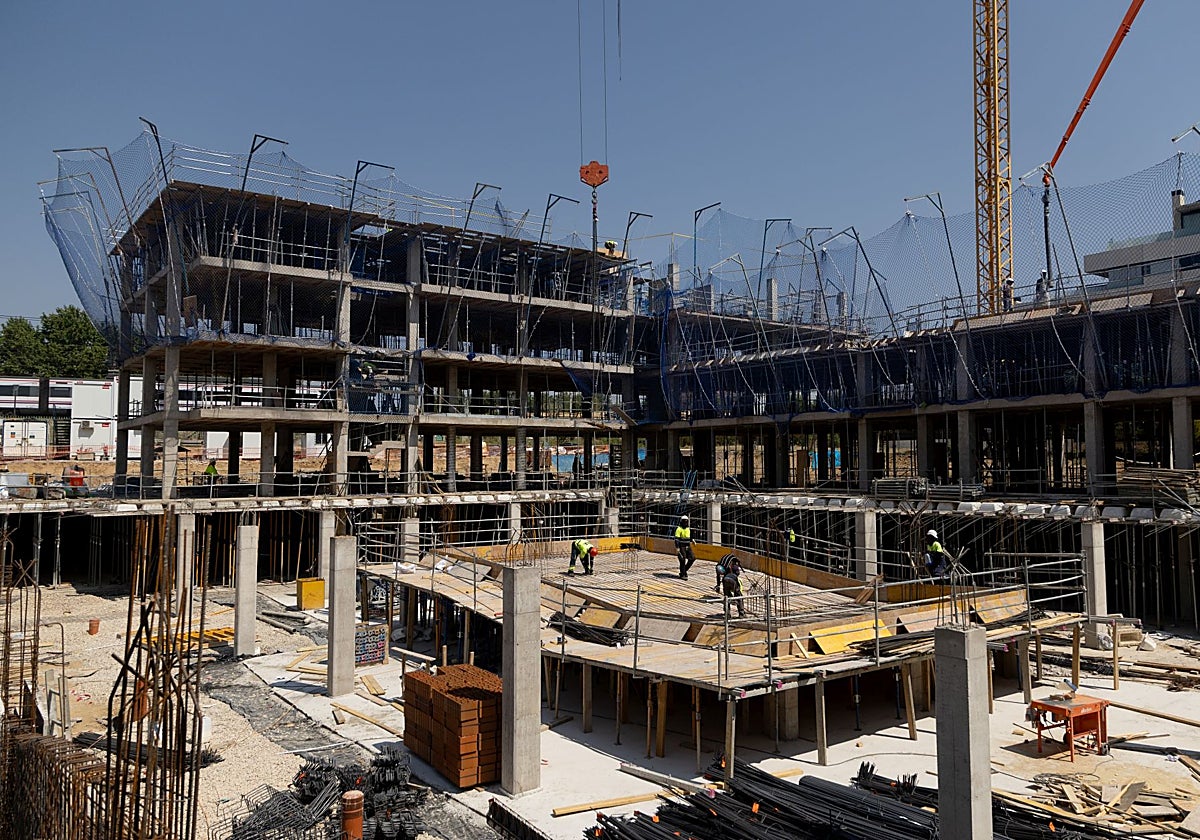 Viviendas en construcción en Madrid.