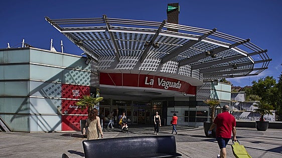 Norges y Sonae Sierra compran ocho centros comerciales en España valorados en 1.500 millones de euros