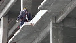 La actividad de la construcción en Argentina cayó el 4,1 % en junio
