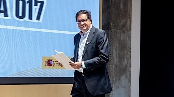 El Gobierno obligará a informar hasta de los wasaps que los cargos públicos reciban de empresas y lobbies