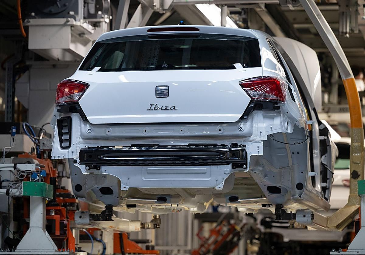 Volkswagen planea terminar con Seat en 2029 para reforzar Cupra thumbnail