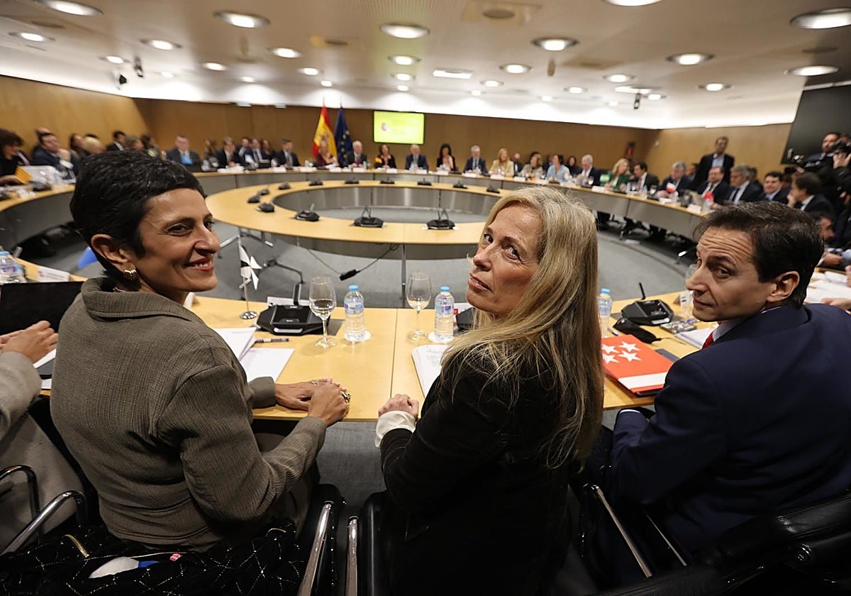 Madrid emplaza a las CC.AA. del PP a un boicot de última hora para bloquear la reforma de la financiación autonómica thumbnail