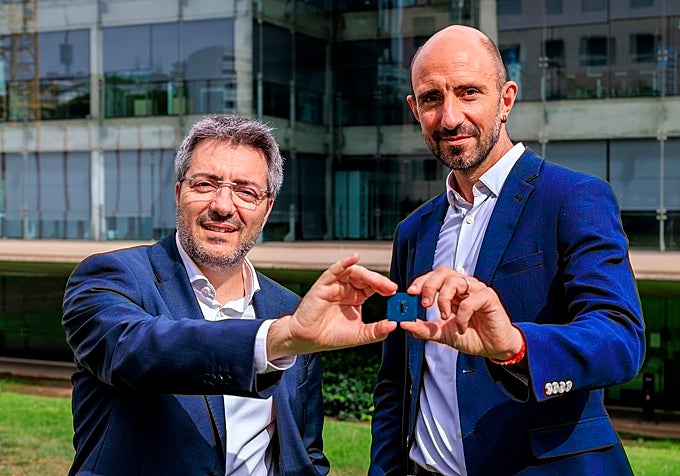 Marc Fernández, CFO y General Manager de Openchip (dcha.) y Cesc Guim, CEO de la empresa (izda.)