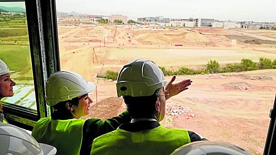 Los primeros pisos del portal público de vivienda se ofertan en pueblos y exigen rentas por encima de la media