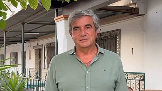 Eduardo Martín, exdirector de Zara: «En una empresa, lo más importante no es el cliente, sino los trabajadores. Si ellos se sienten únicos, así harán sentir a los clientes»