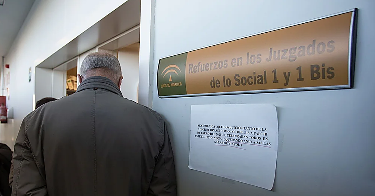 Cambio en la jornada laboral para miles de funcionarios desde hoy: entra en vigor la reducción a 35 horas semanales