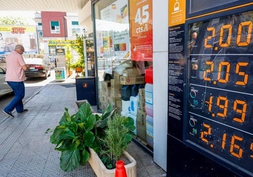El IPC roza el 5% por la subida de los carburantes y mete presión al Gobierno para que adopte medidas