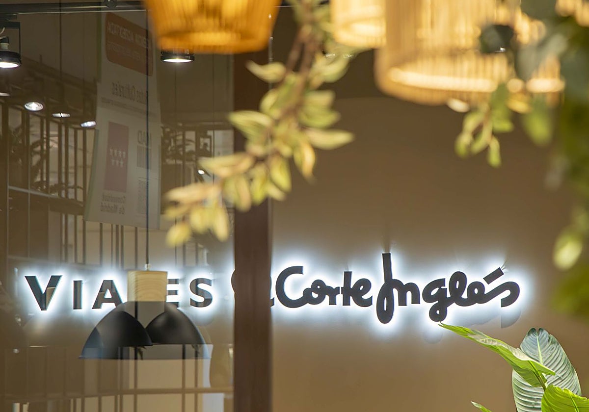 El Corte Inglés se hace con el control de su división de viajes tras comprar el 25% que no tenía
