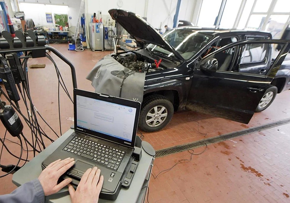 El desgaste de los neumáticos eleva el gasto de los coches eléctricos en el taller
