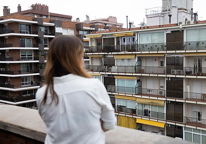 María, propietaria de 30 viviendas en Barcelona