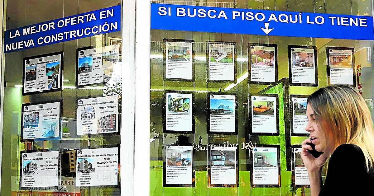 La otra cara del mercado inmobiliario: una de cada tres viviendas traspasadas en 2024 se vendieron a pérdidas