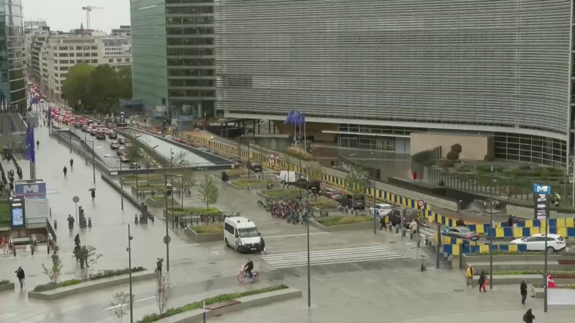 La rotonda Schuman de Bruselas, un desierto de hormigón frente a la ...