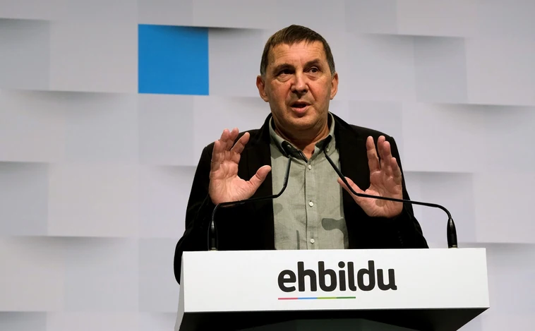 Bildu logra poner el foco en el GAL y convertir a ETA en víctima del PSOE «represor»