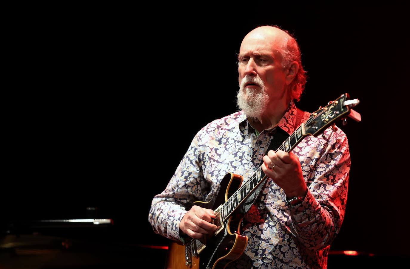 El concierto de John Scofield, en imágenes