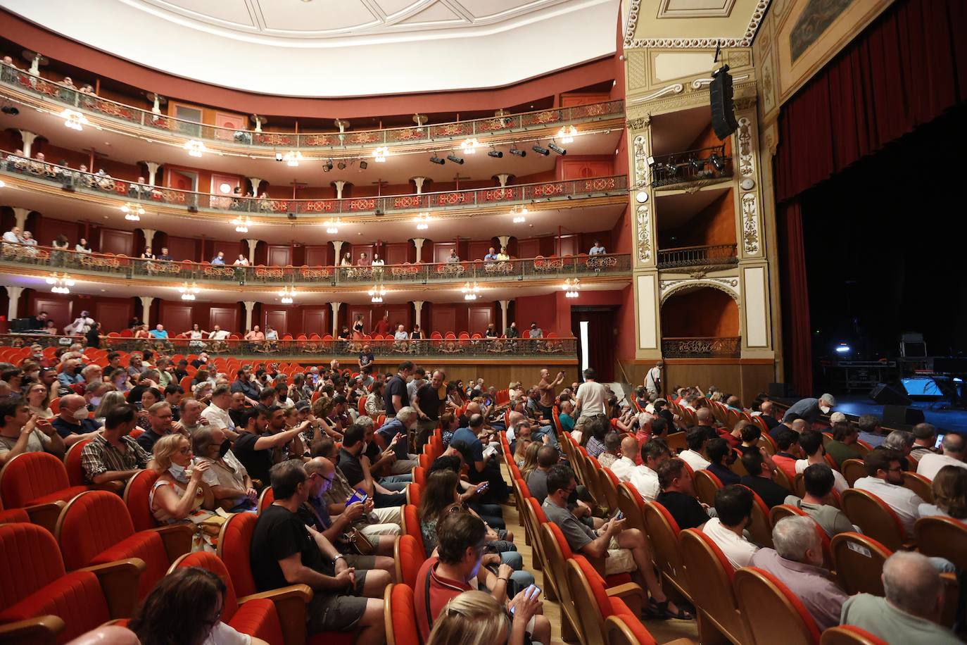 El concierto de John Scofield, en imágenes