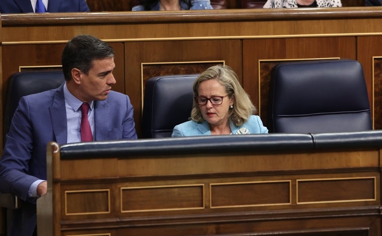 La mitad de votantes de PSOE y UP creen que Sánchez oculta la crisis