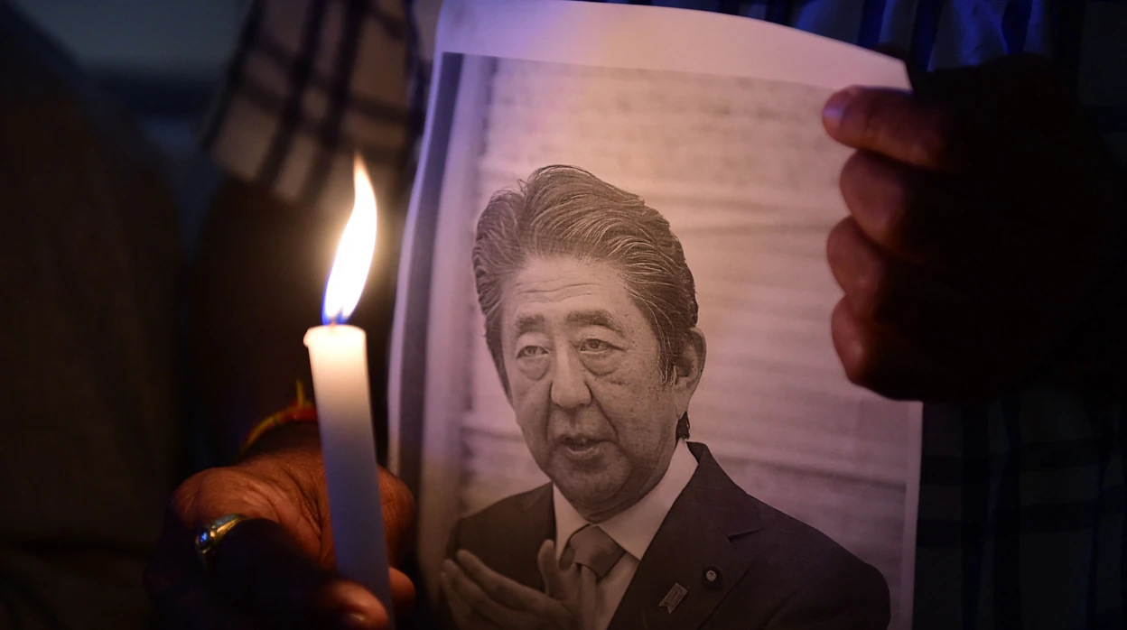Un ex embajador cordobés en Japón, tras la muerte de Shinzo Abe: «La sociedad nipona no es inmune a la violencia»