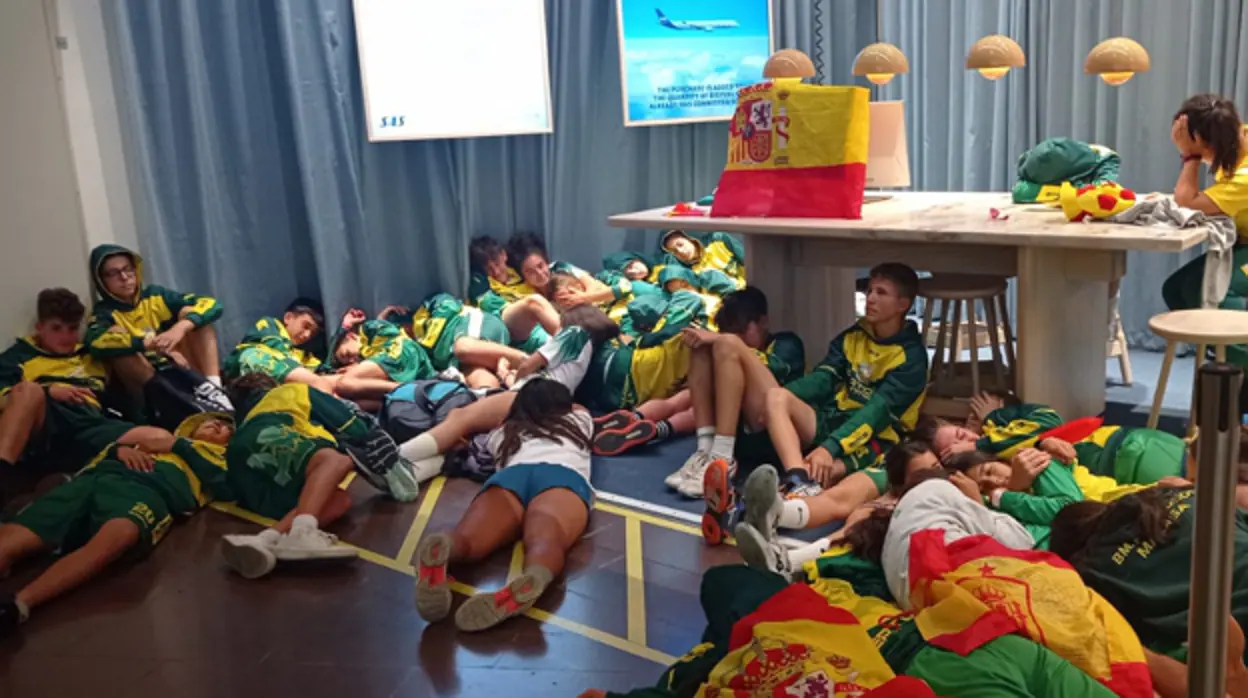 Medio centenar de niños de Málaga, atrapados en Suecia por la huelga de una aerolínea