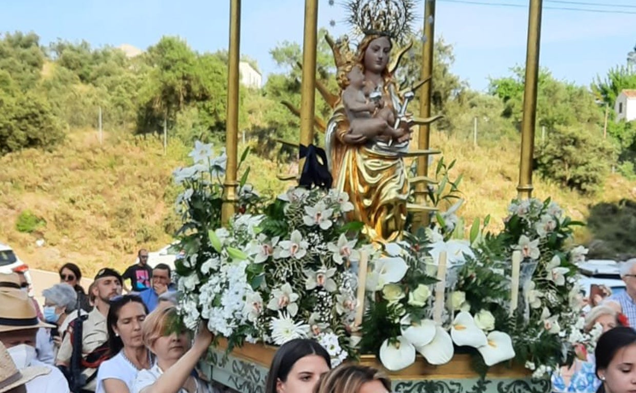 La Virgen de Linares, durante su procesión del pasado 15 de mayo