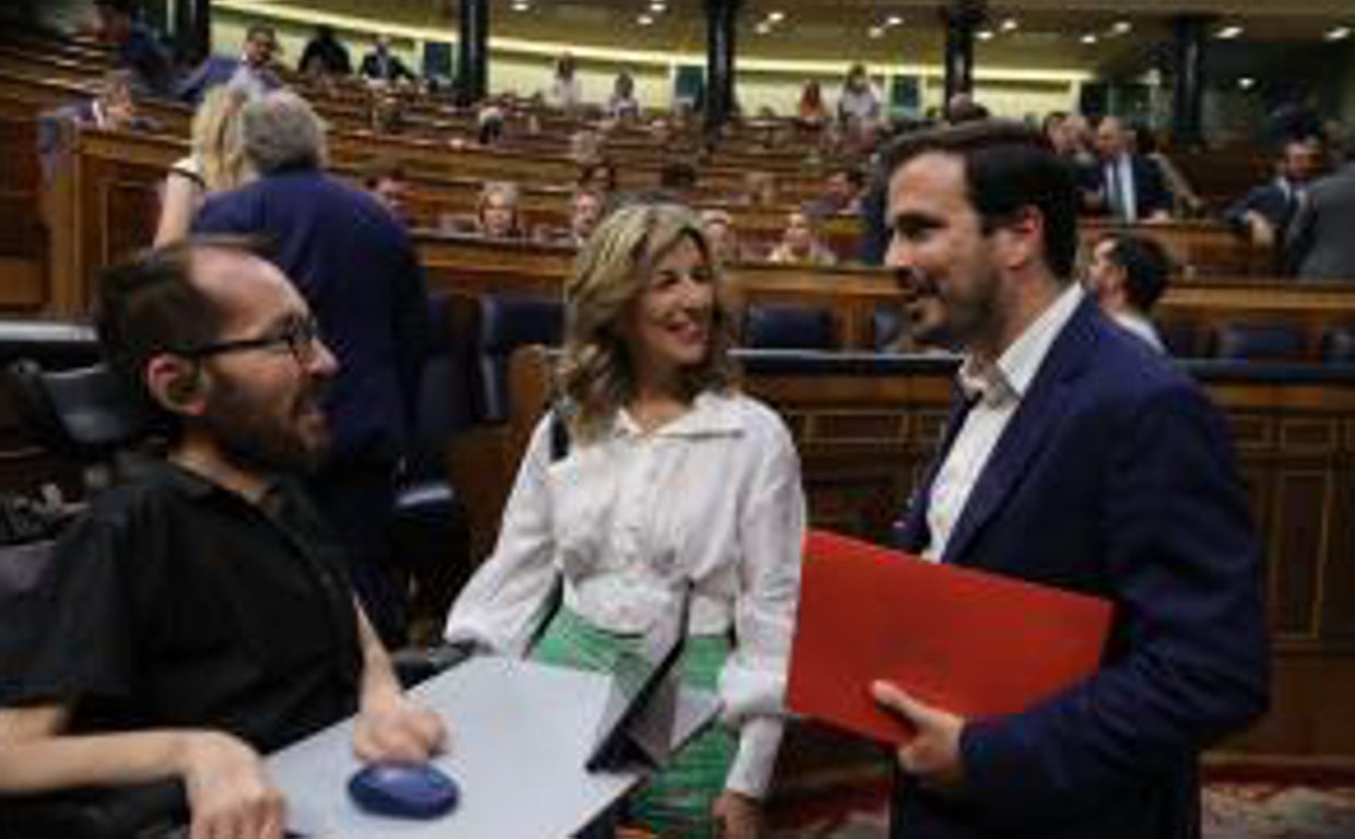 Echenique, con Díaz y Garzón