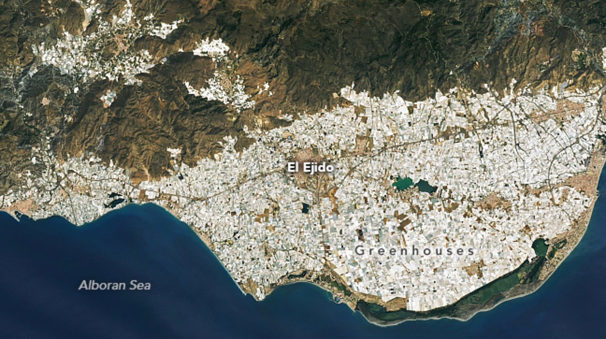 La NASA radiografía el mar de plástico de Almería, así se ven los invernaderos desde el espacio