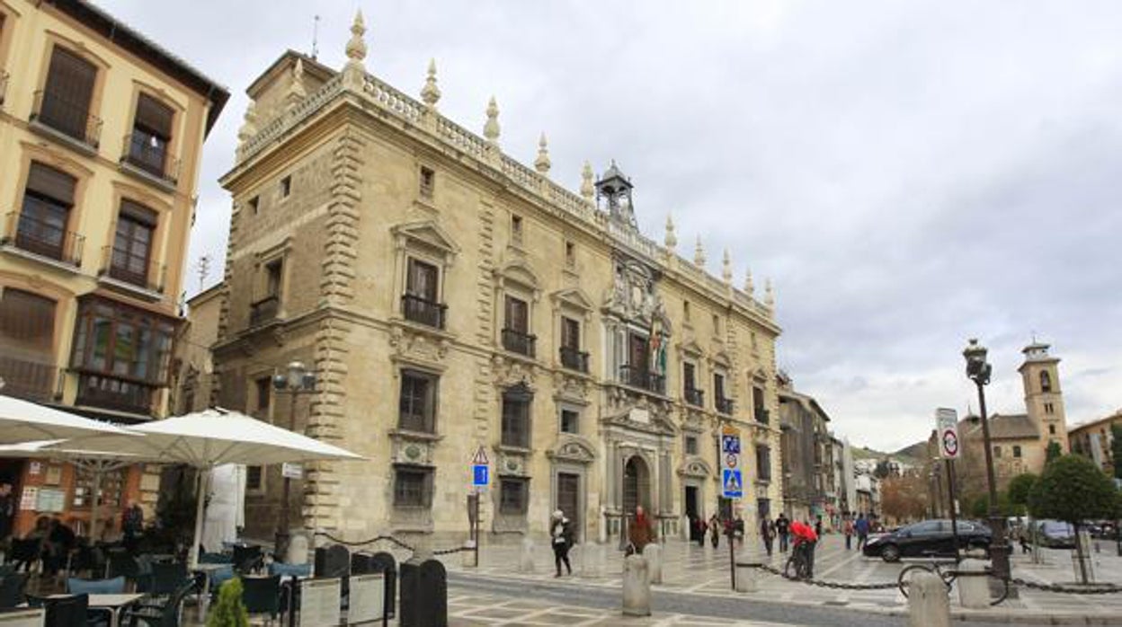 Le rebajan la condena en Almería por abusar de una joven discapacitada por su esfuerzo para indemnizarla