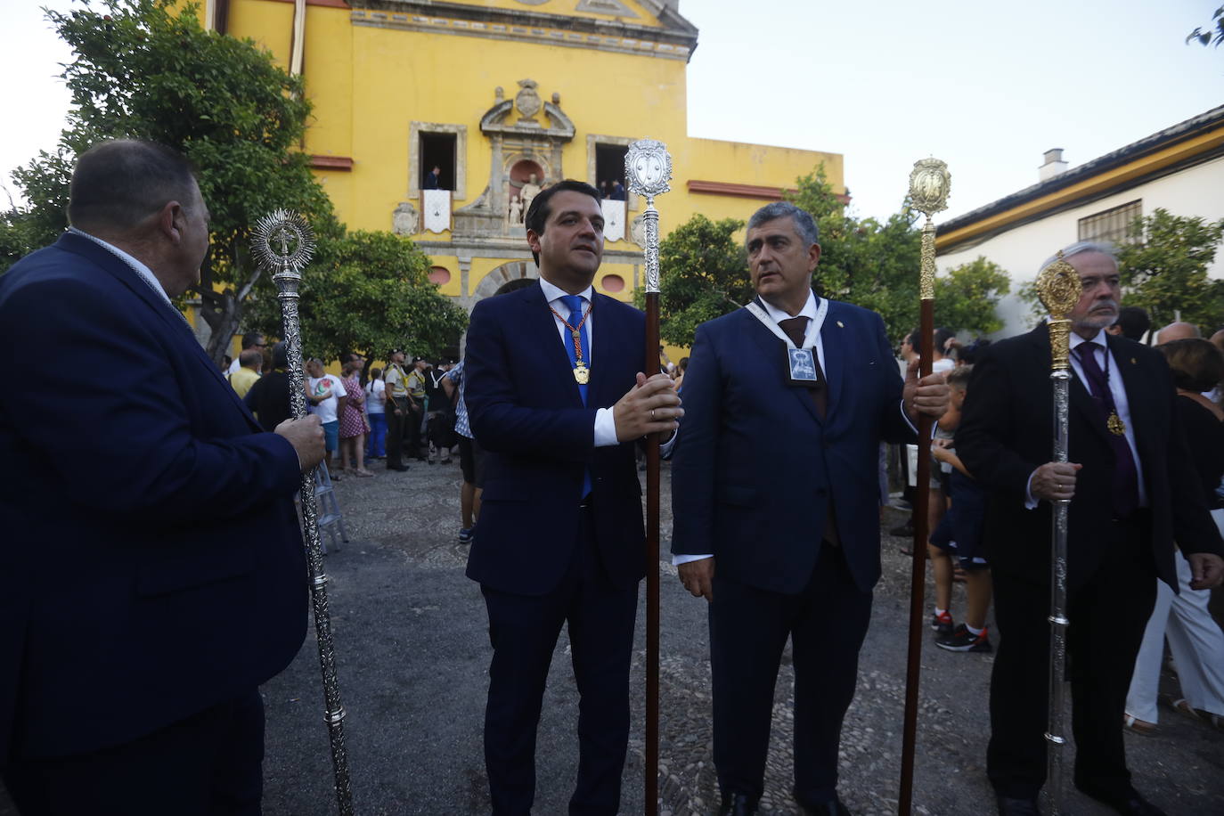 La procesión de la Virgen del Carmen de San Cayetano, en imágenes