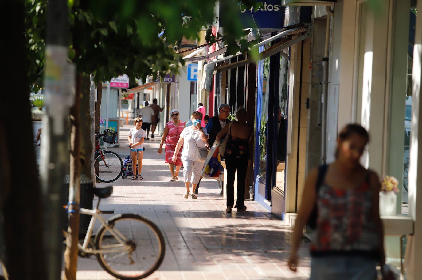 El auge del Centro Comercial Abierto de la Viñuela, en imágenes