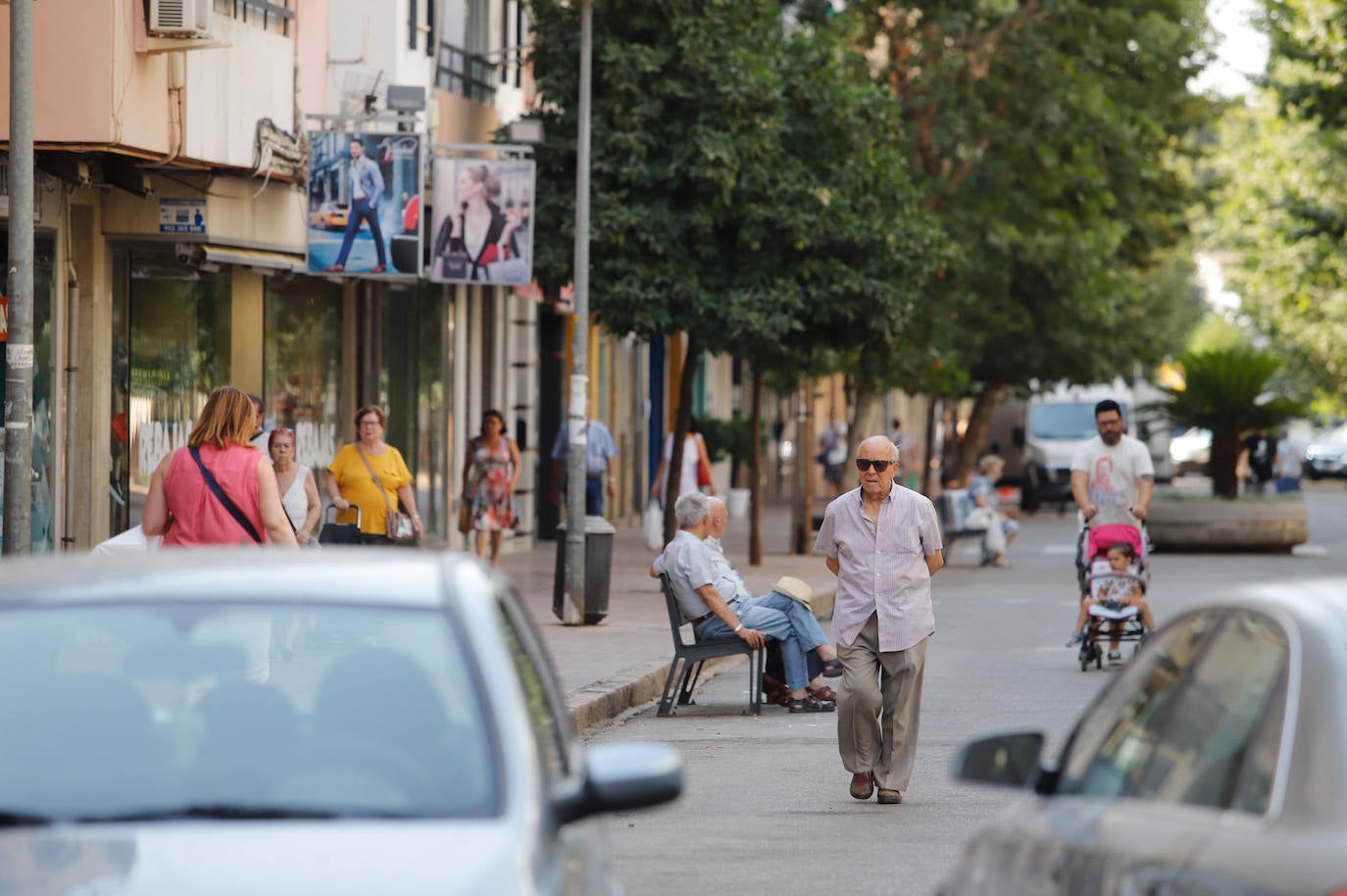 El auge del Centro Comercial Abierto de la Viñuela, en imágenes