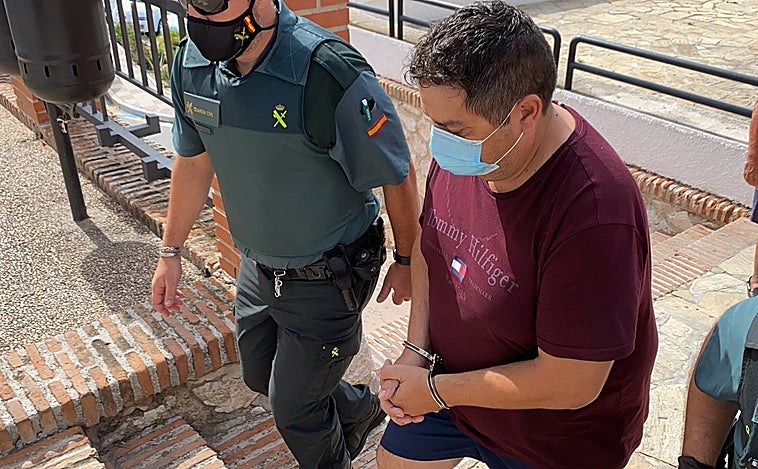 El 'rey de las criptomonedas' reaparece ante el juez, que decidirá si vuelve a la cárcel