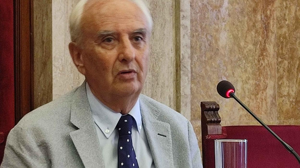 Dimite el subdelegado del Gobierno en Almería por motivos de salud