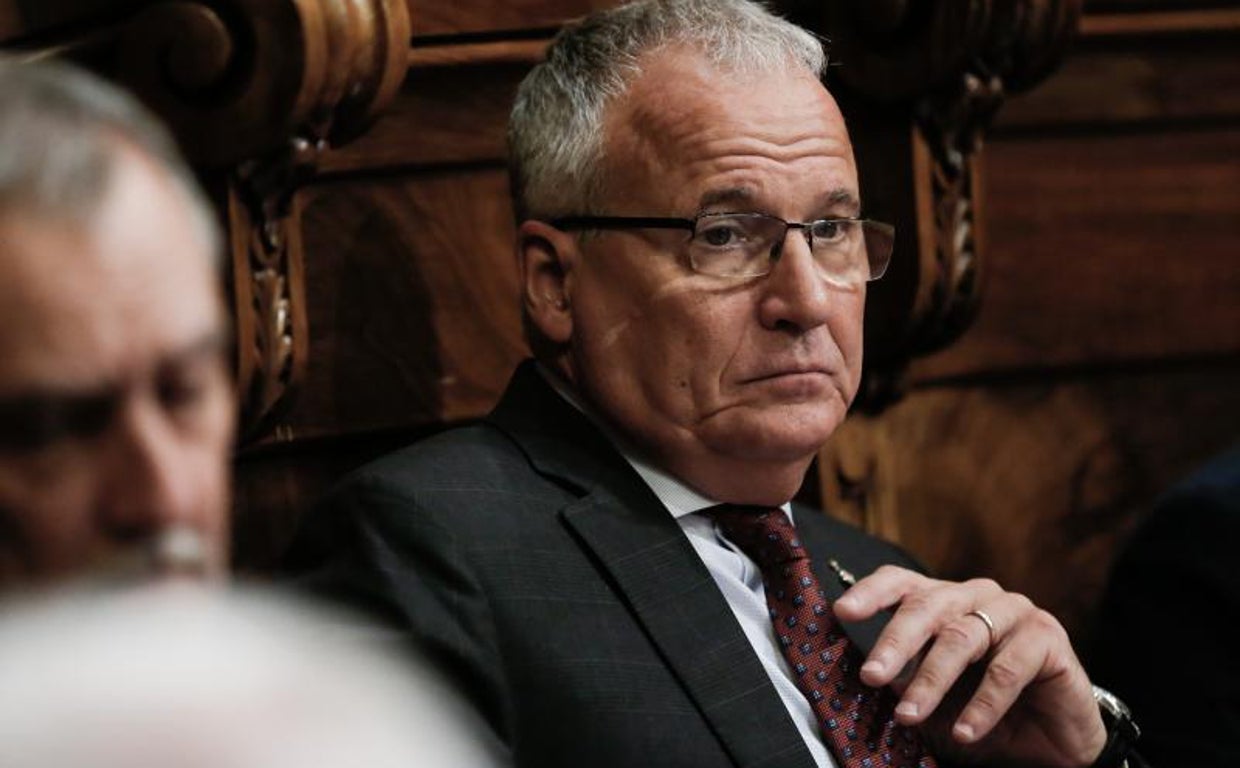 Josep Bou en un pleno del Ayuntamiento de Barcelona