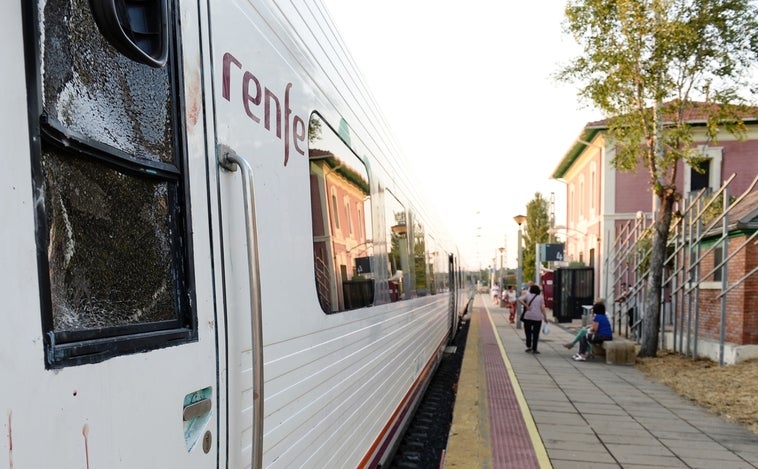 Susto en la estación de Viana (Valladolid): un pasajero sin billete agrede con un arma blanca al revisor de un tren