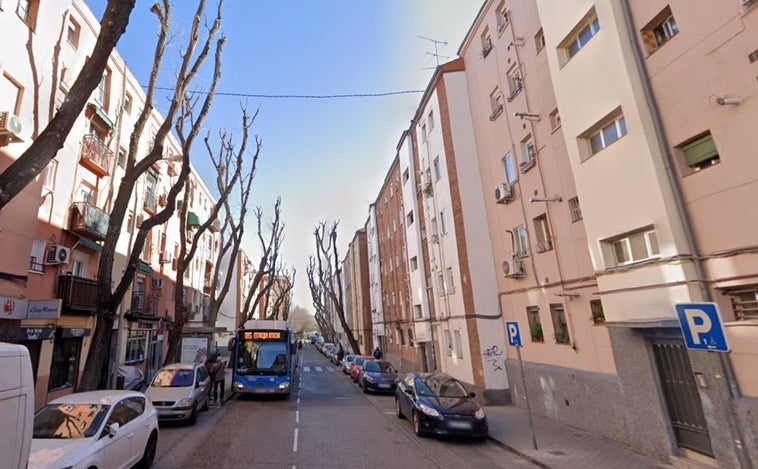 Envían al hospital de una paliza a un joven tras intentar robarle el teléfono móvil en Villaverde