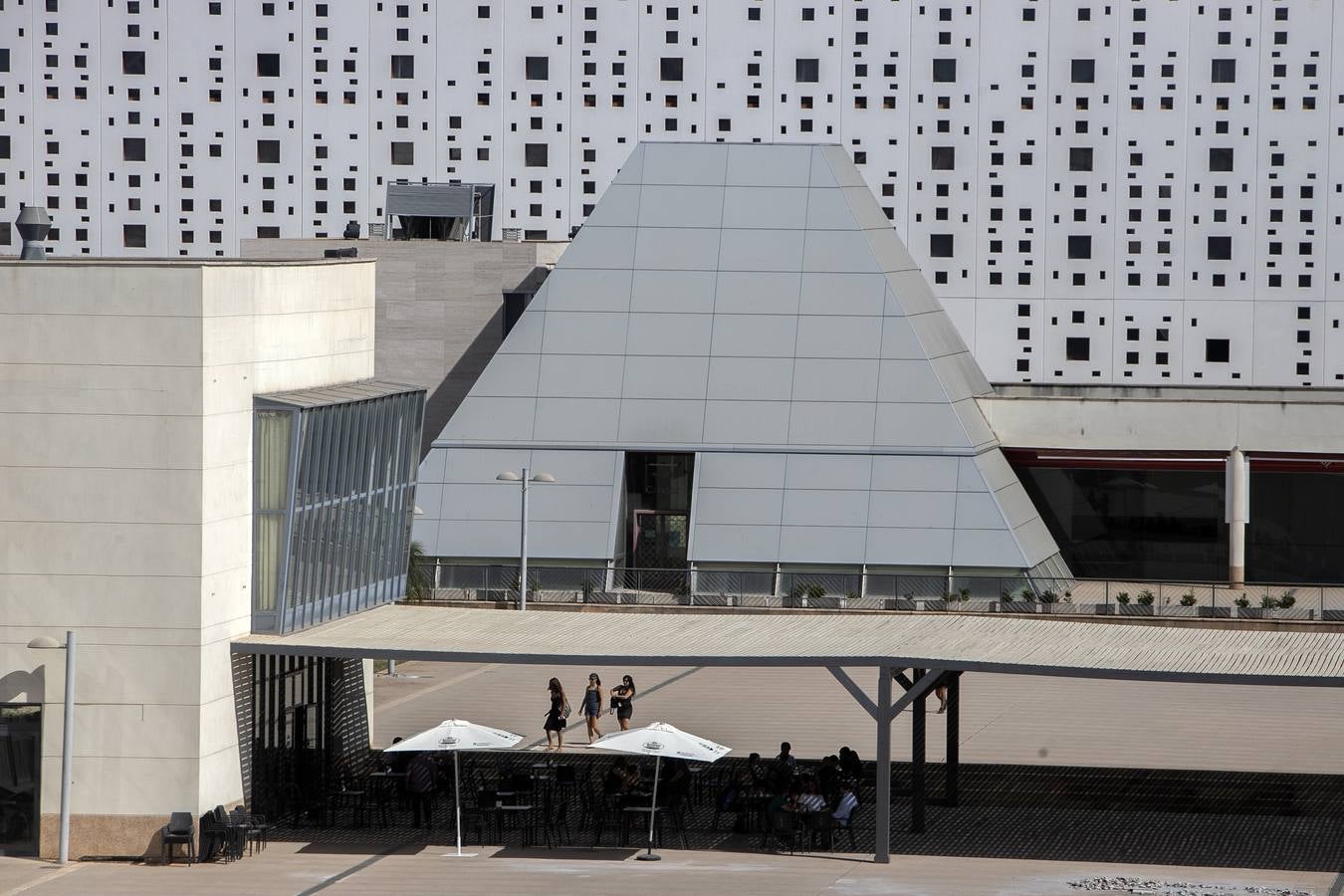 La maquinaria en auge del Parque Joyero de Córdoba, en imágenes