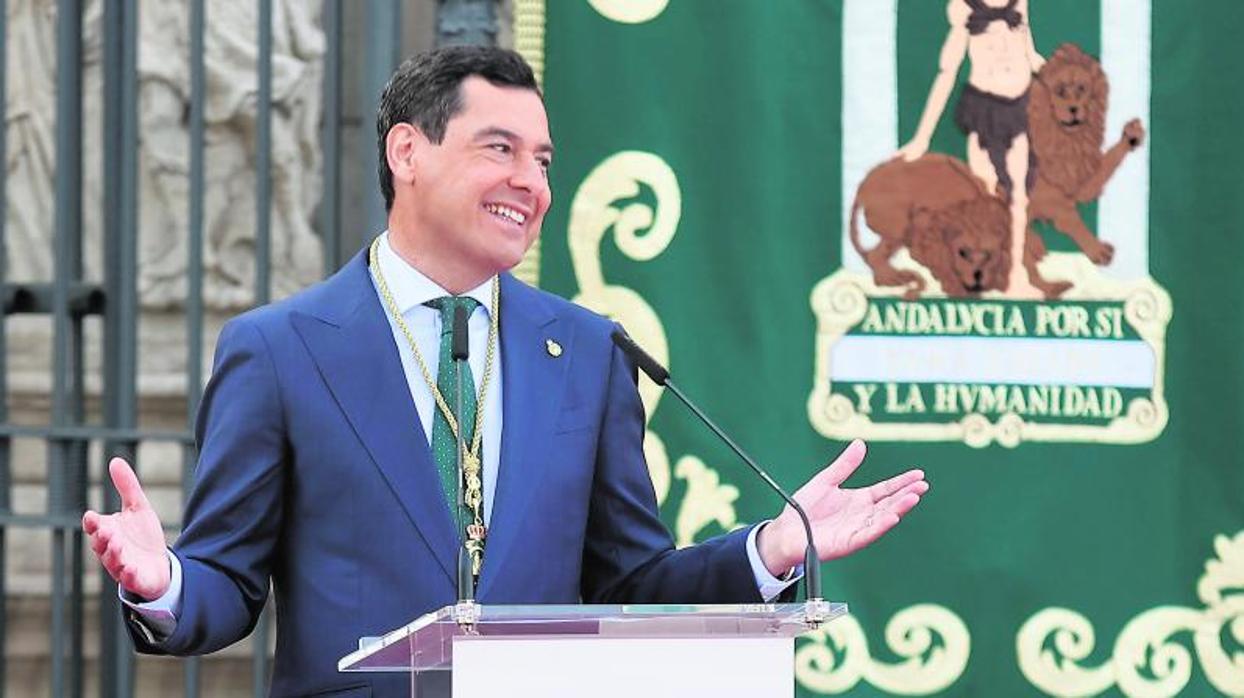 Juanma Moreno: «Gracias, consejeros, por vuestro trabajo pero os queda un cuarto de hora»