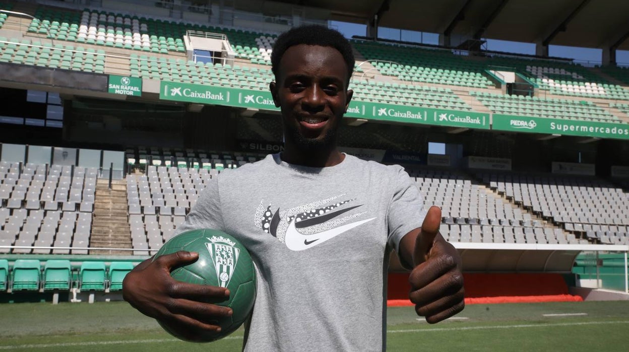 La presentación de Youssouf Diarra, en imágenes