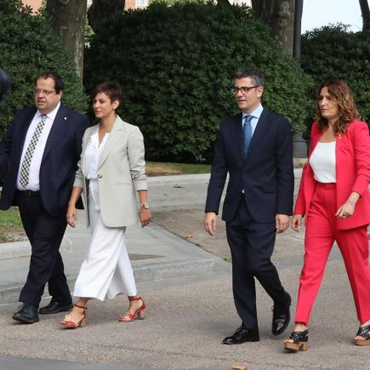 Las entidades a favor del bilingüismo lamentan «el desamparo» en el que el Gobierno deja a los castellanoparlantes en Cataluña