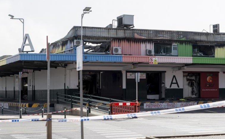 Seis meses para reconstruir la nave incendiada de Mercamadrid