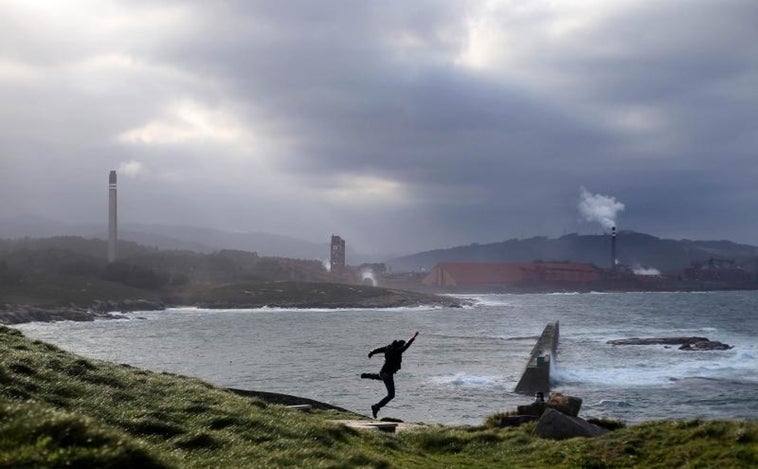 La planta de alúmina de Alcoa reduce producción por el precio del gas