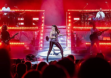 Imagen secundaria 1 - Maluma, Jessie J y Andrés Calamaro, entre los últimos conciertos que ha ofrecido Starlite