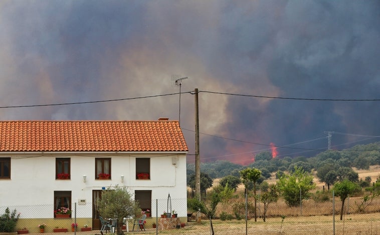 Los incendios añaden sombras a las expectativas turísticas de Castilla y León en los próximos meses