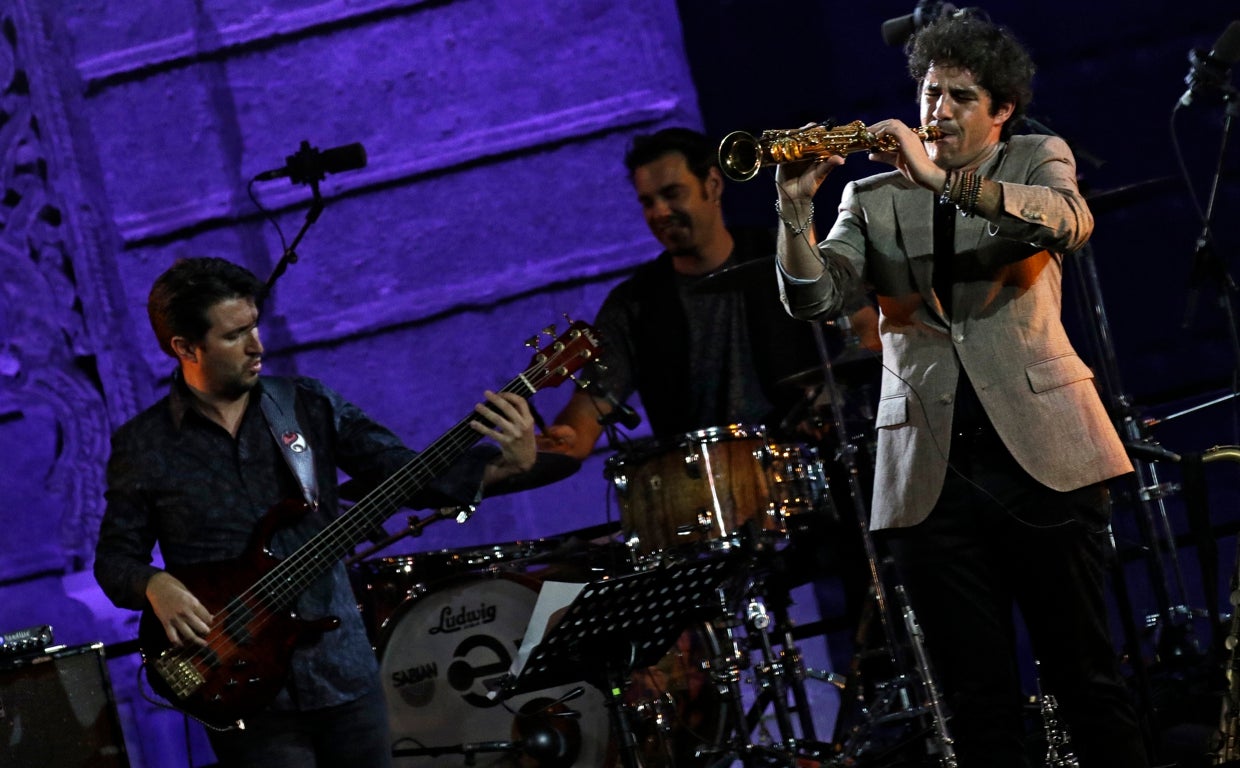 El multiinstrumentista Diego Villegas cerrará el ciclo Latidos Flamencos