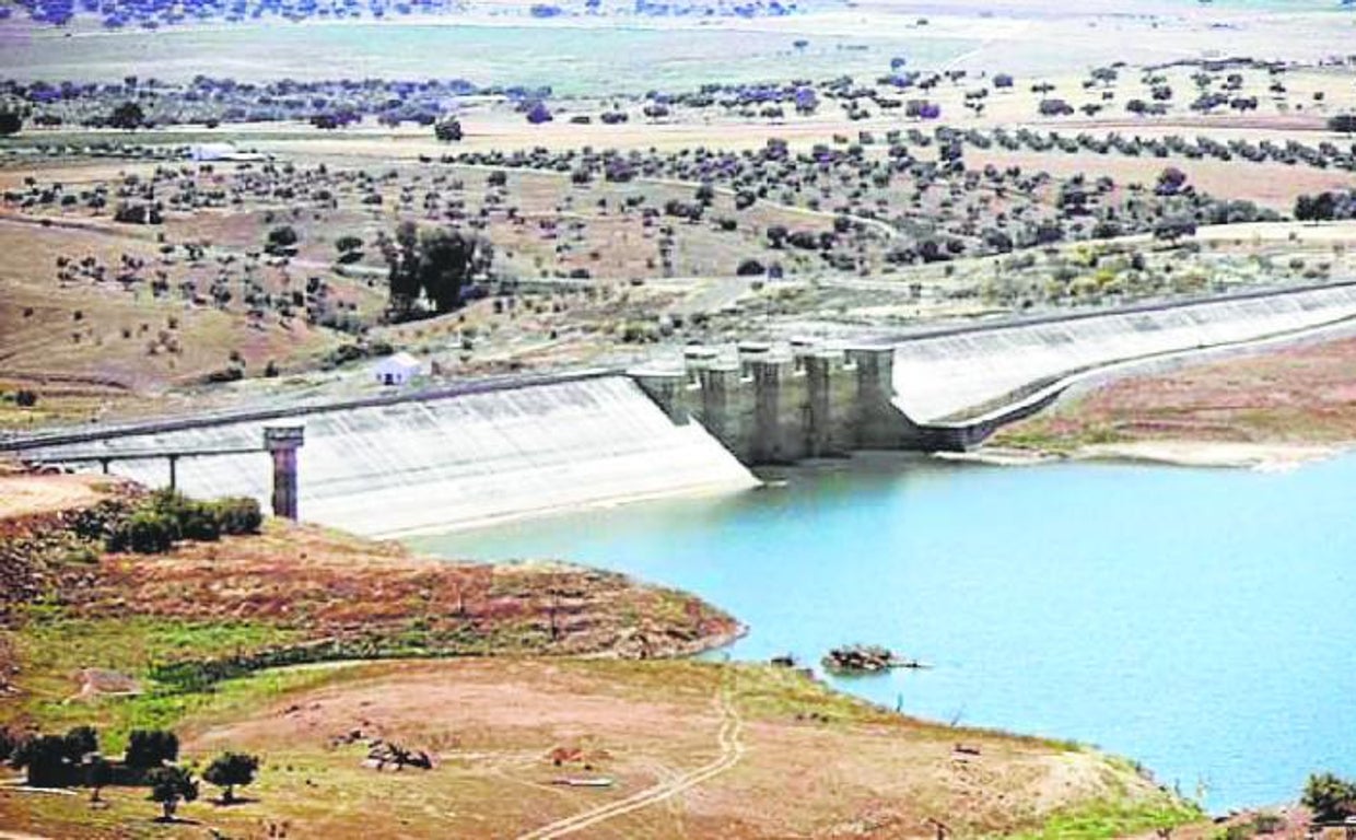 La Diputación de Córdoba pide a los ayuntamientos del Norte más ahorro de agua para evitar cortes