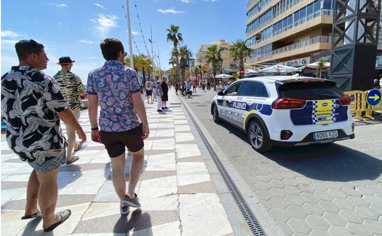 Detenido en Benidorm por robar relojes de lujo a turistas despistados a través del 'regate de Ronaldinho'