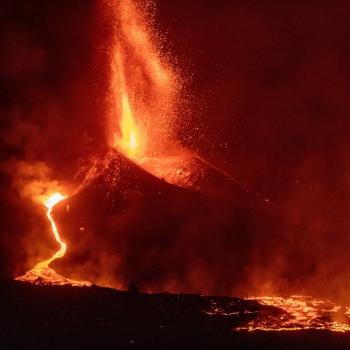 Un tercio del volcán de La Palma colapsó al quinto día de erupción