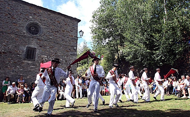 Romería el Valle de Fornela (León)